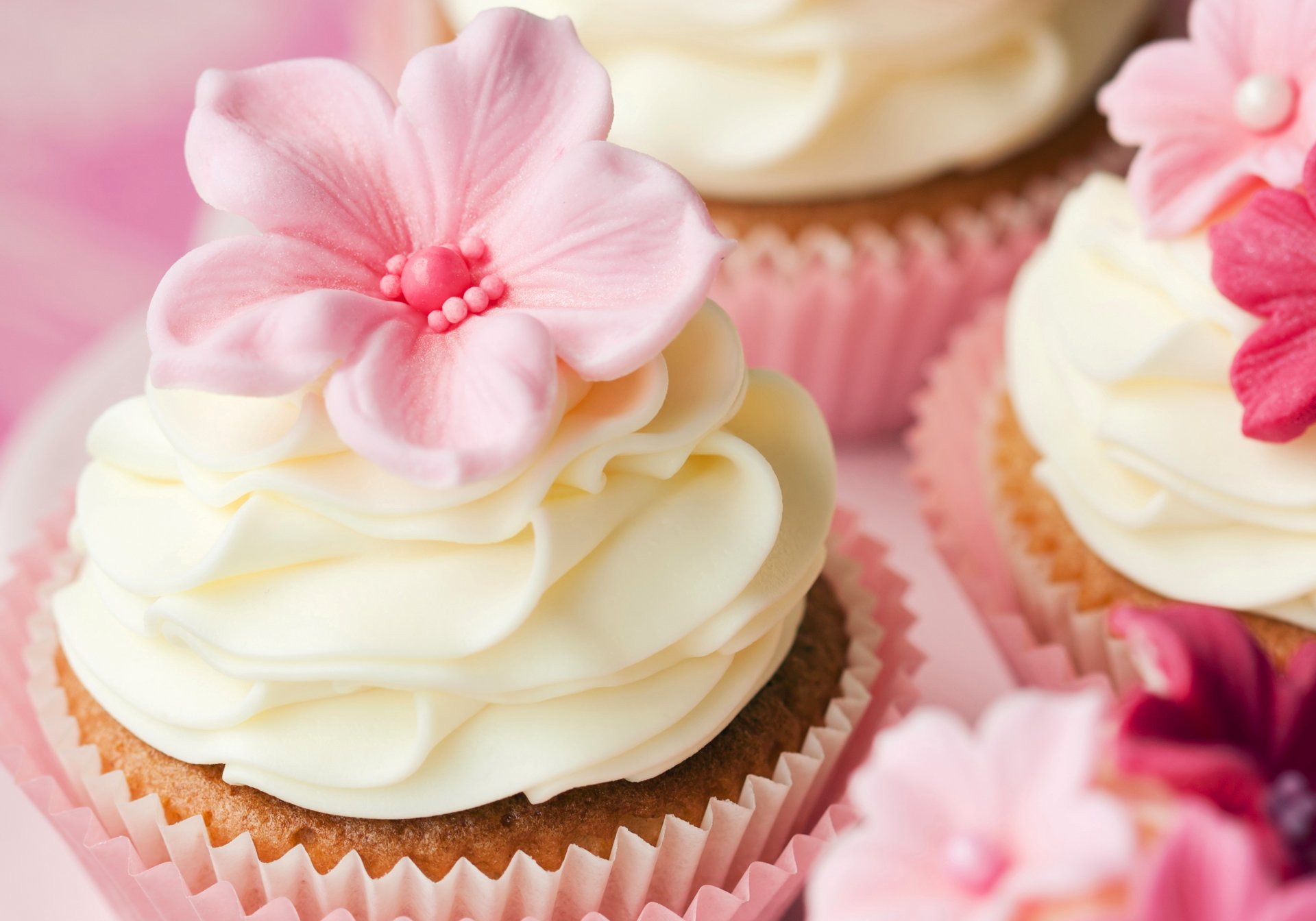 cupcakes torte crema fiori decorazioni dolce dessert cottura