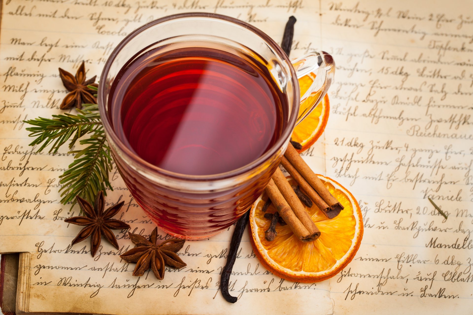 mulled wine drink tea cup spices orange cinnamon vanilla anise star anise