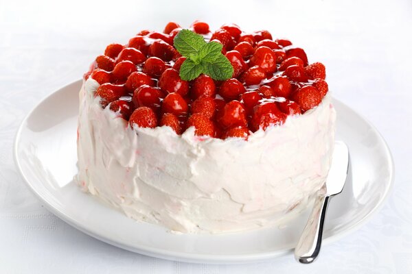 Sweet strawberry cake