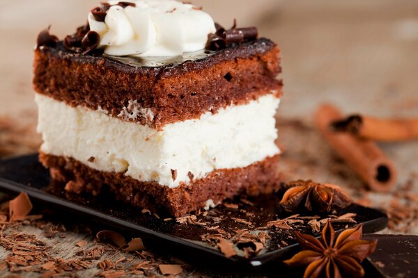 Chocolate cream dessert with cinnamon