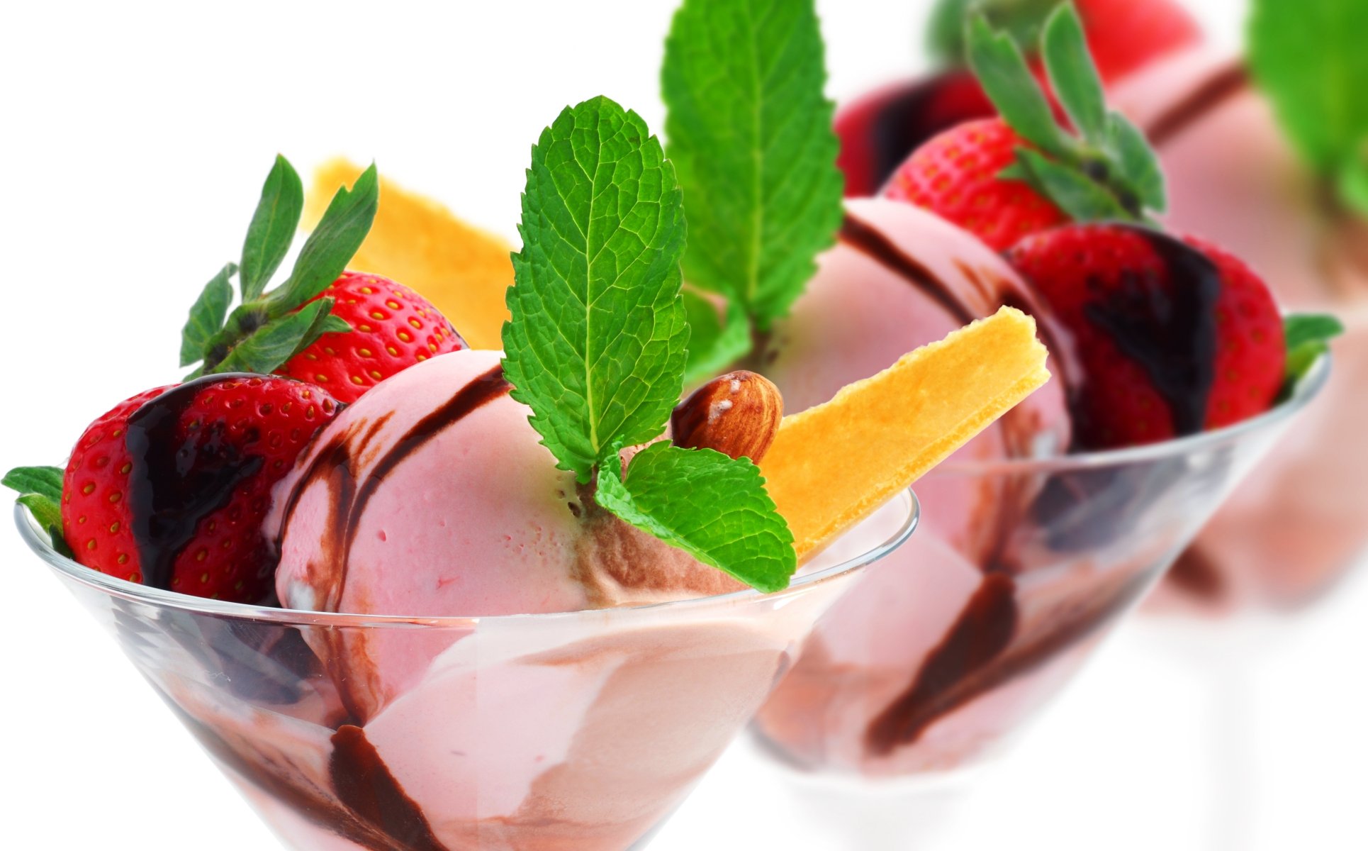 ice cream dessert chocolate strawberry mint