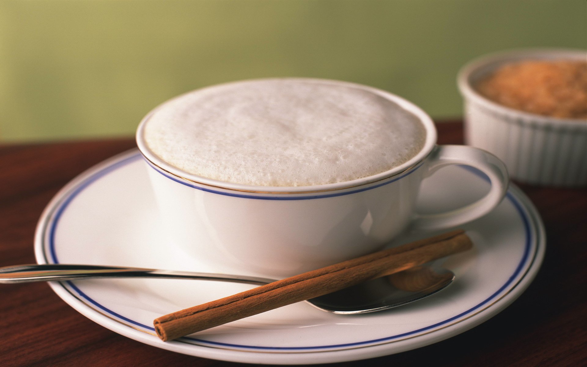 humeur tasse cappuccino blanc cuillère