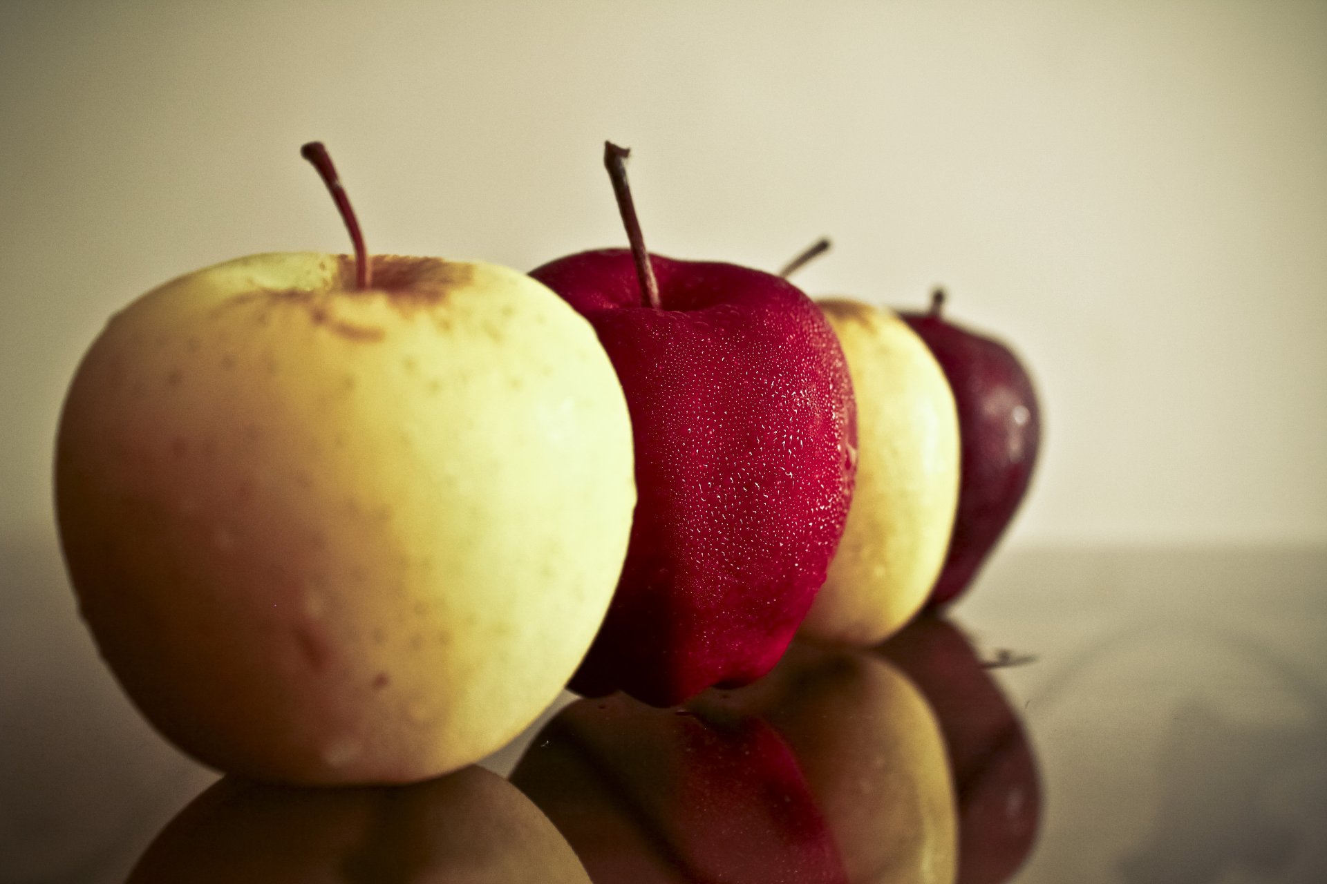 manzana reflexión gotas manzanas