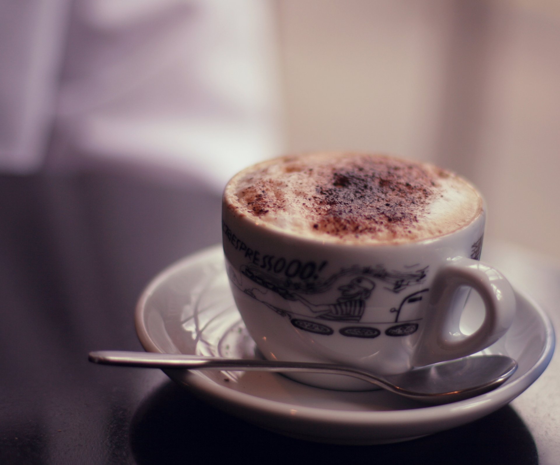 jedzenie nastrój kawa kakao cappuccino mleko kubek kubek czekolada talerz łyżka zastawa stołowa wzór ciepło gorąco pyszne tło tapeta panoramiczna tapeta hd tapeta pełnoekranowa