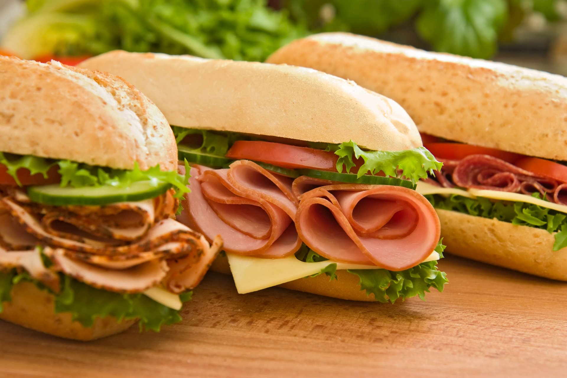 sandwiches sandwiches fast food fastfood brötchen deli schinken gemüse käse tomaten gurken