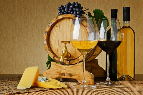 Baril de vin avec collation au fromage