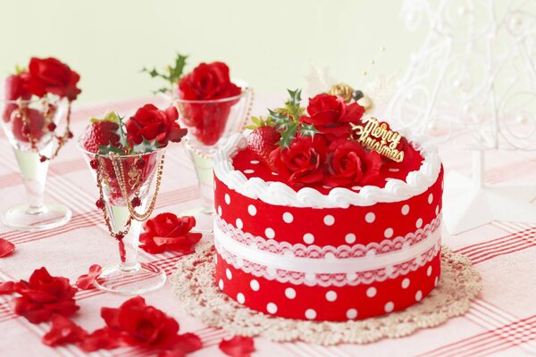 Czerwone ciasto z kwiatami. Płatek