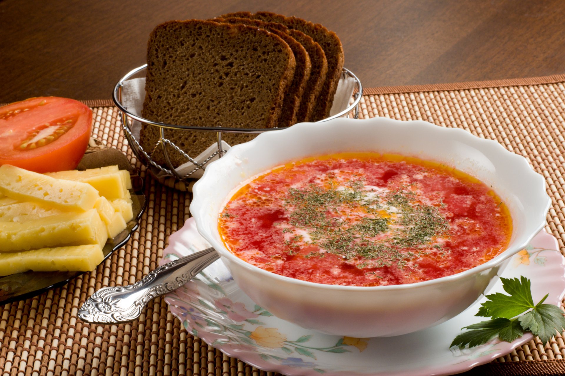 oup sour cream green bread cheese tomato dish spoon food