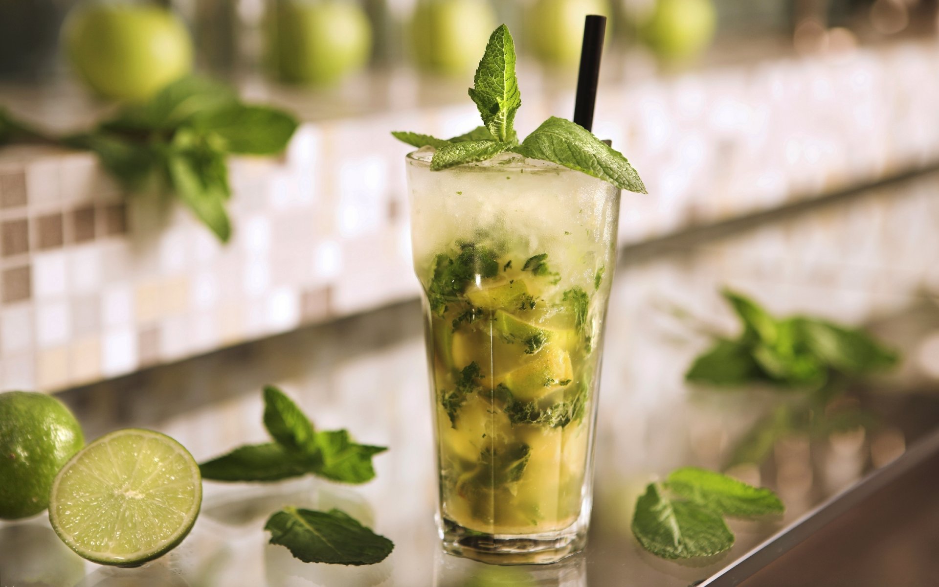 bebida cóctel mojito vaso lima menta beber vidrio lima hielo