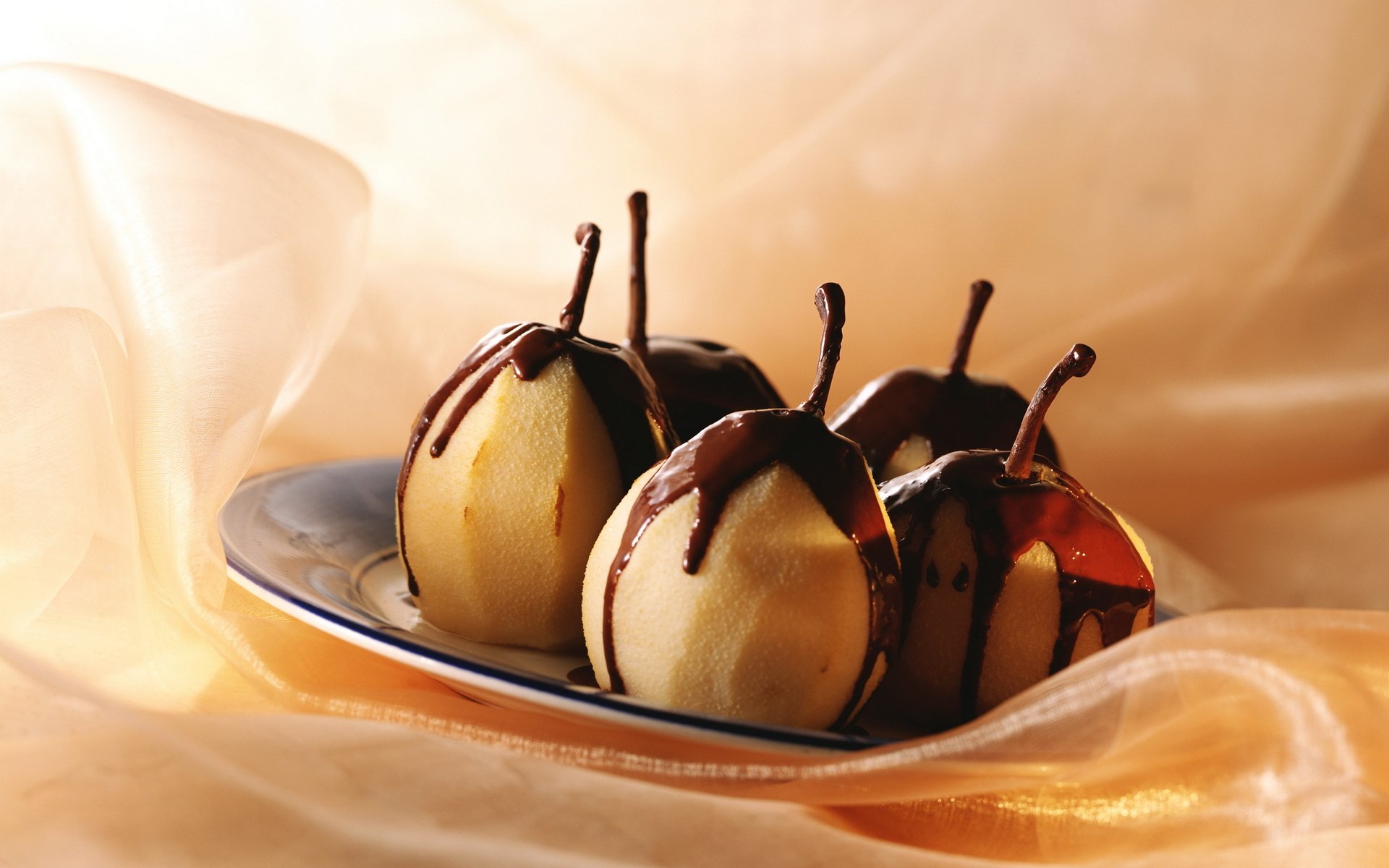 pear chocolate food dessert sweet dish close up pears sweets plate macro 1920x1200