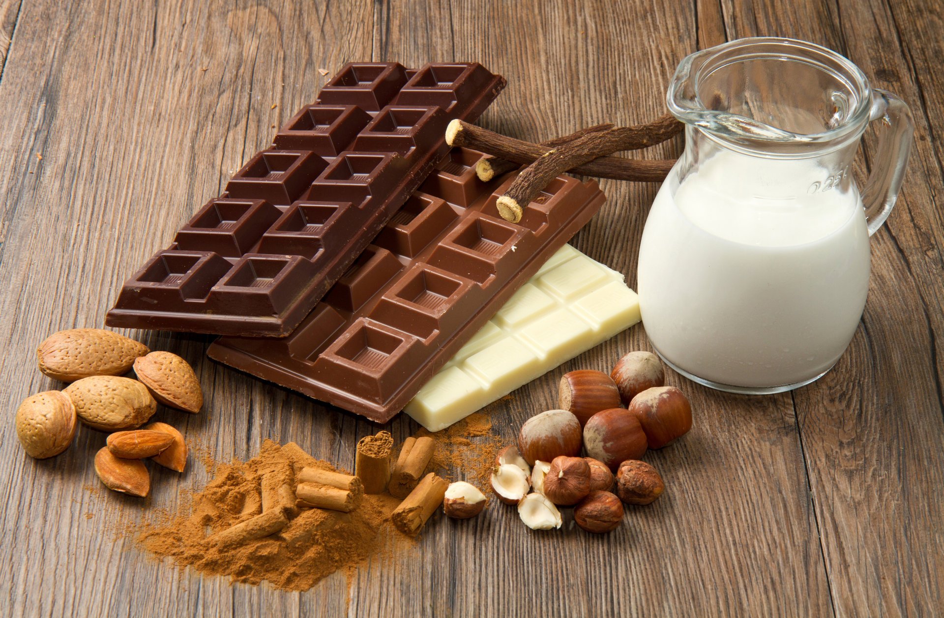 sucré chocolat lait noix noisettes amandes