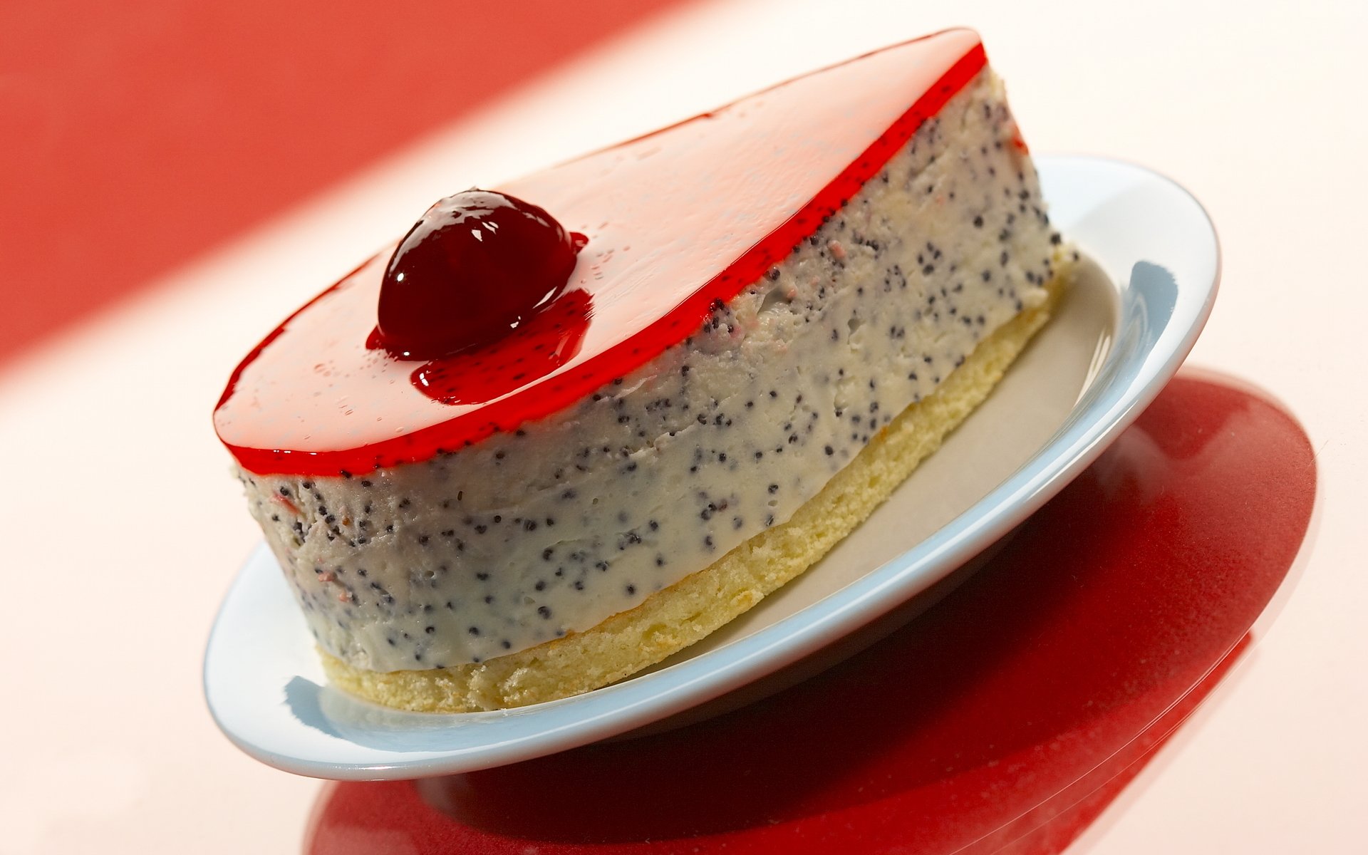 stück kuchen gelee