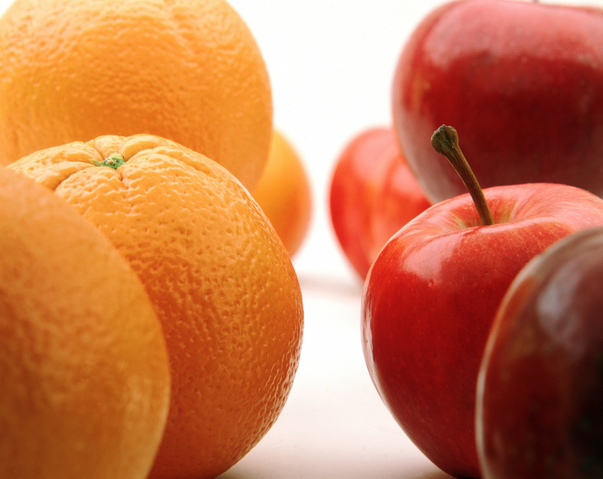 gros plan pommes oranges