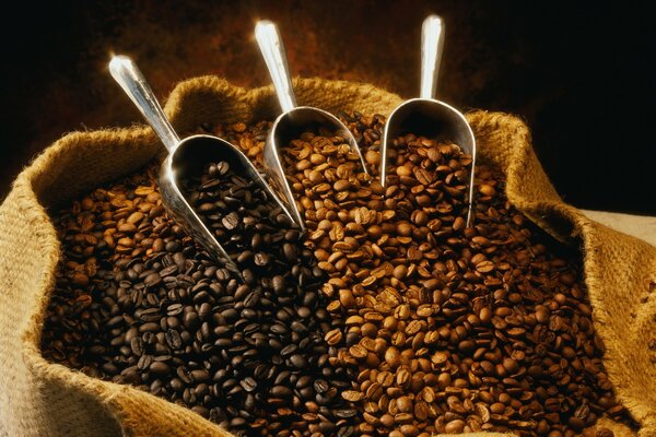 Sacchetto di chicchi di caffè profumati 