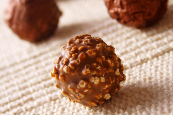 Chocolats ronds aux noix