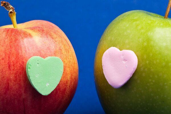 Apples with marshmallow hearts