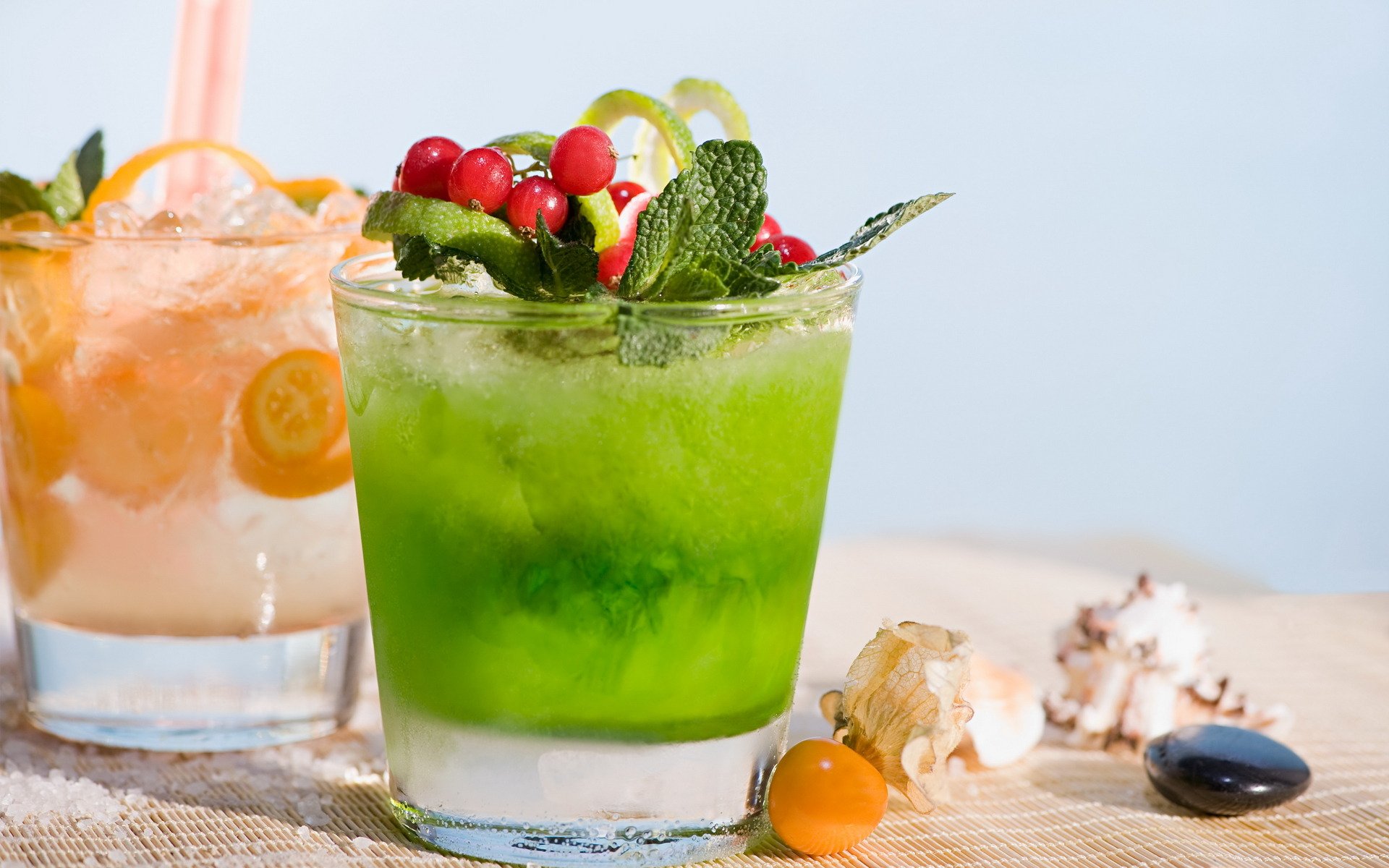 cocktail mojito bevanda acqua menta ciottoli