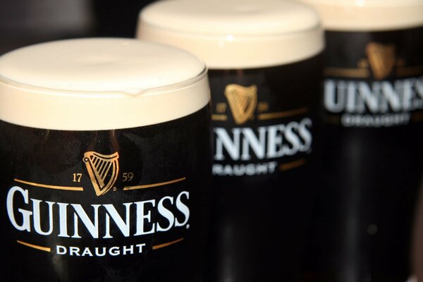La bière la plus délicieuse dans le magasin Guinness, pour lequel vous voulez toujours venir et plus encore