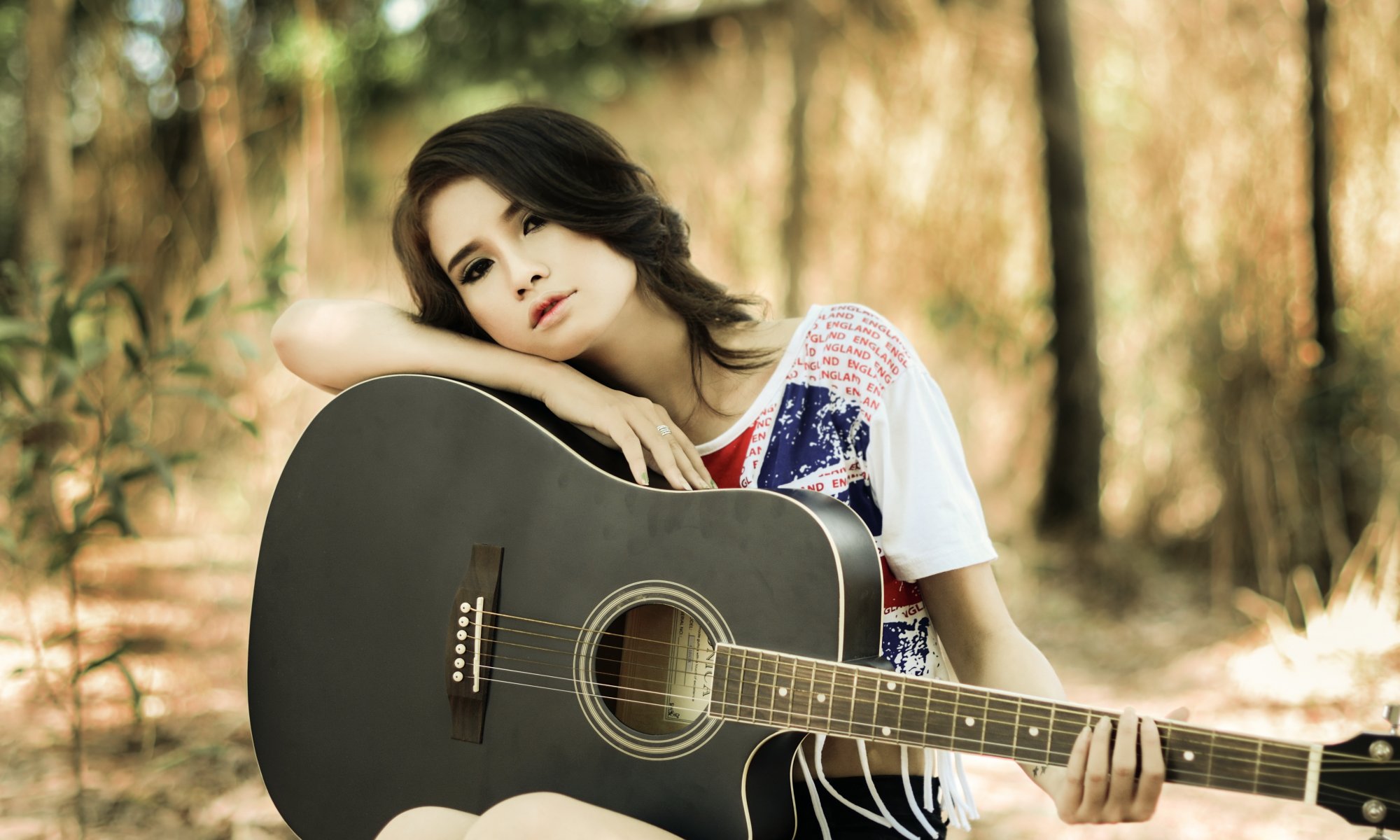 chica guitarra música