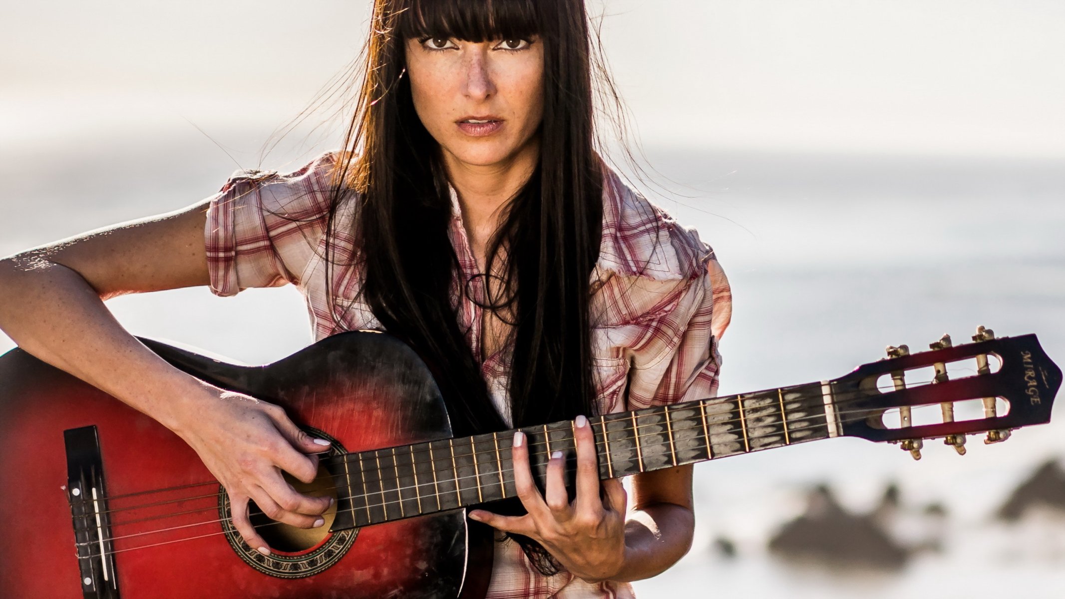 chica guitarra música