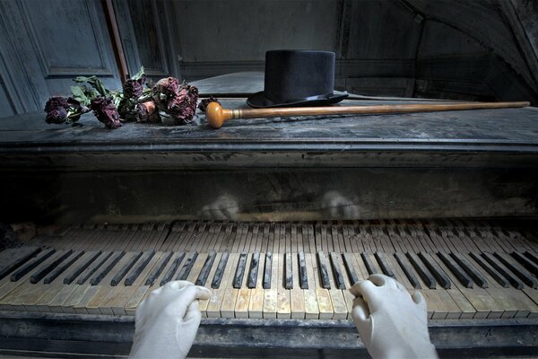 Antique piano and flowers