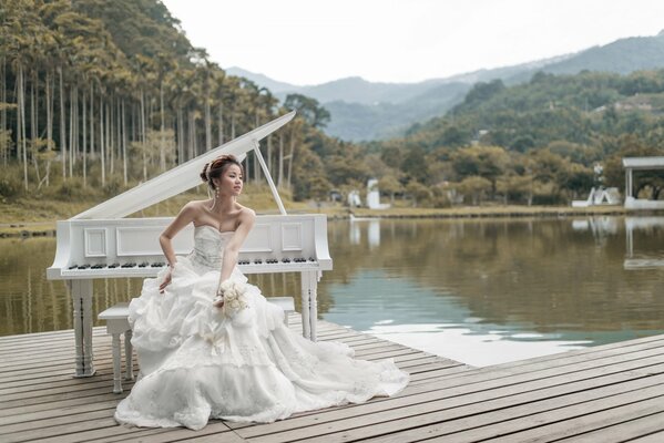 Foto de boda en el lago