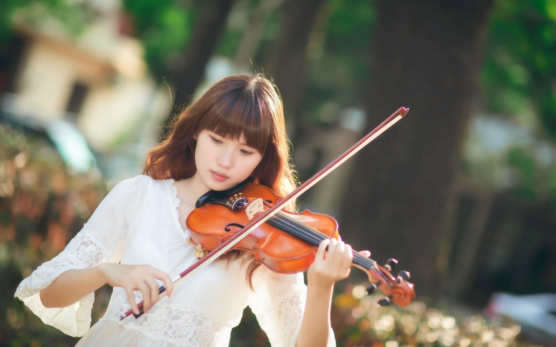 fille asiatique violon musique