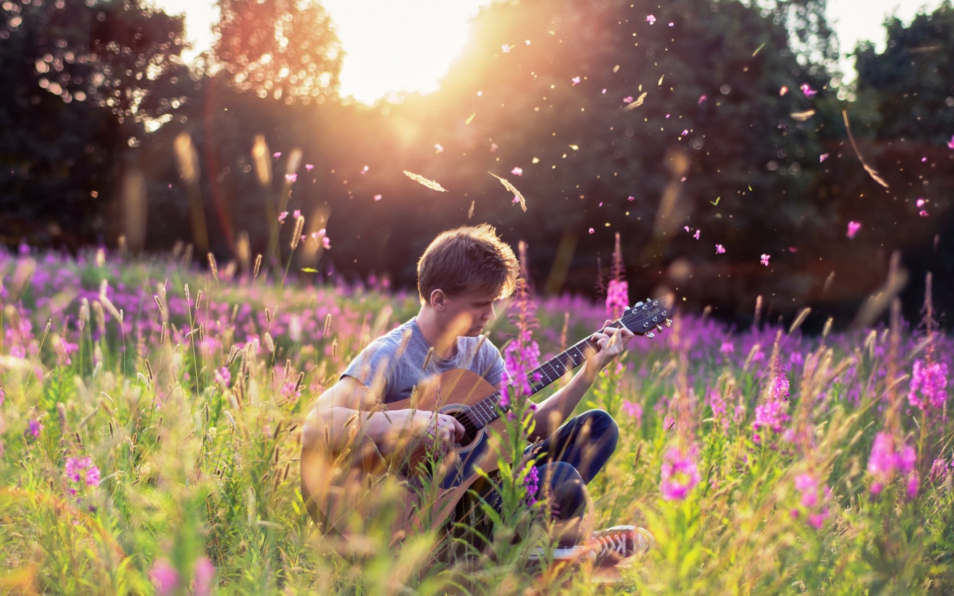 ragazzo chitarra musica estate