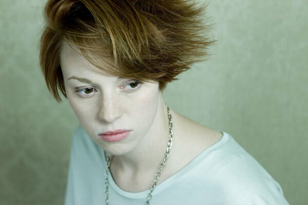 La chanteuse du Duo britannique la Roux Ellie Jackson