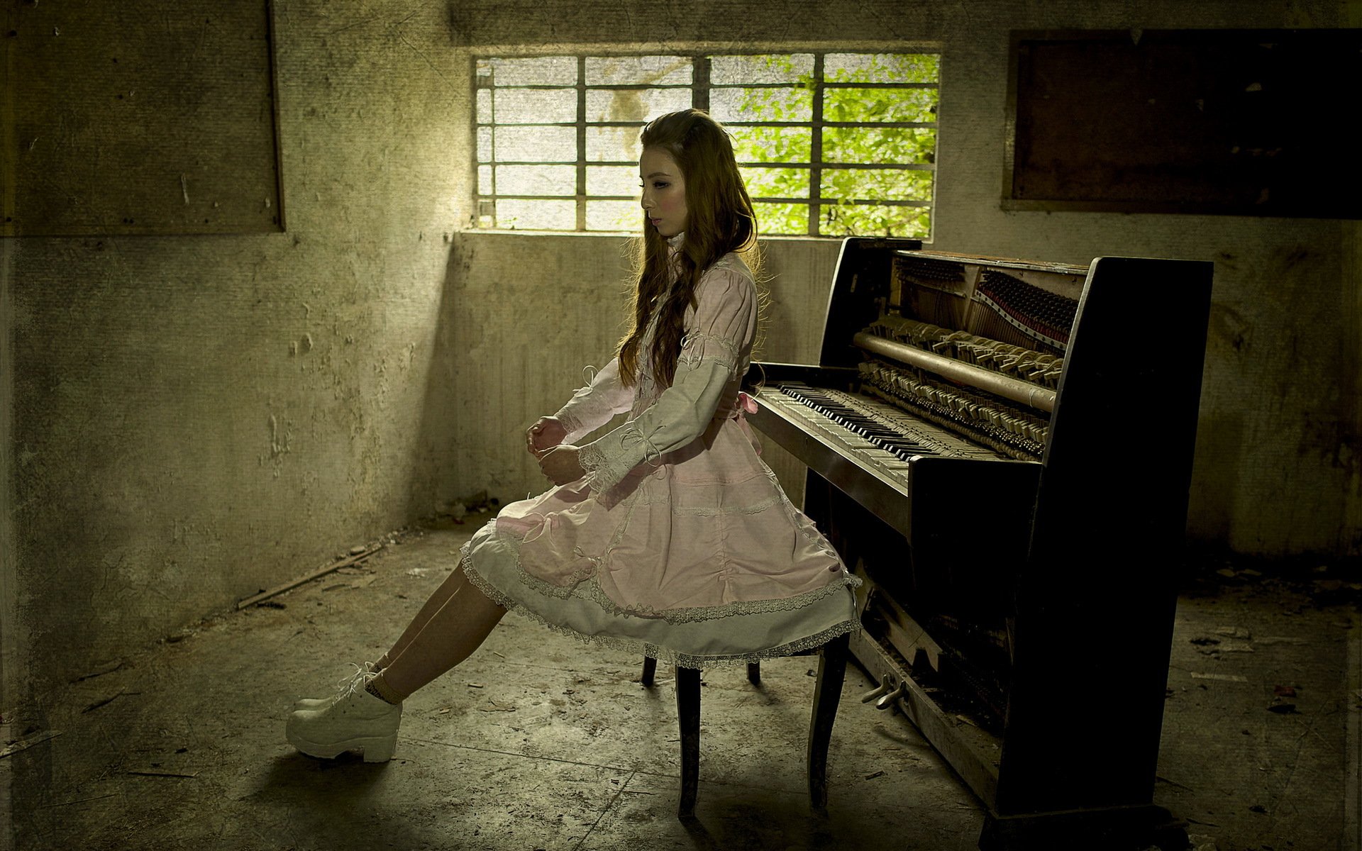 fille piano musique