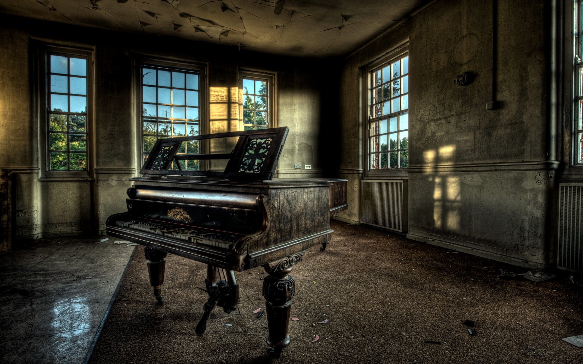 piano room background