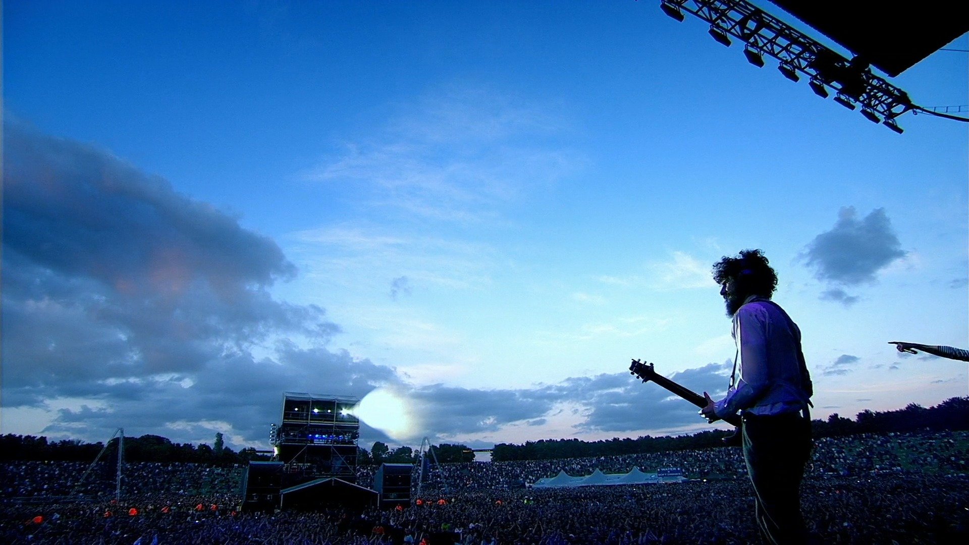 linkin park rock concerto crowd guitars bradford philip delson