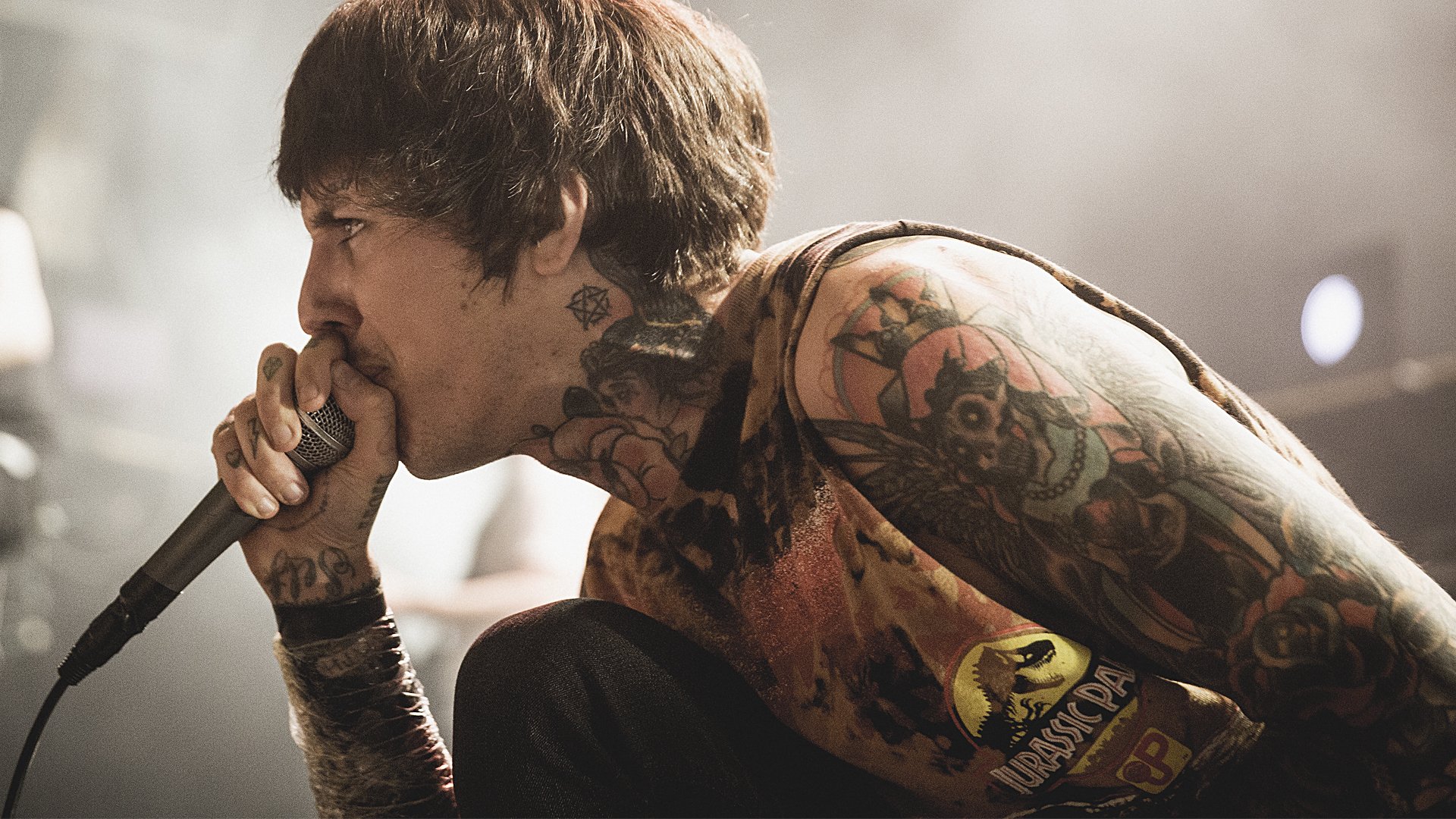 oliver sykes singer bring me the horizon metalcore