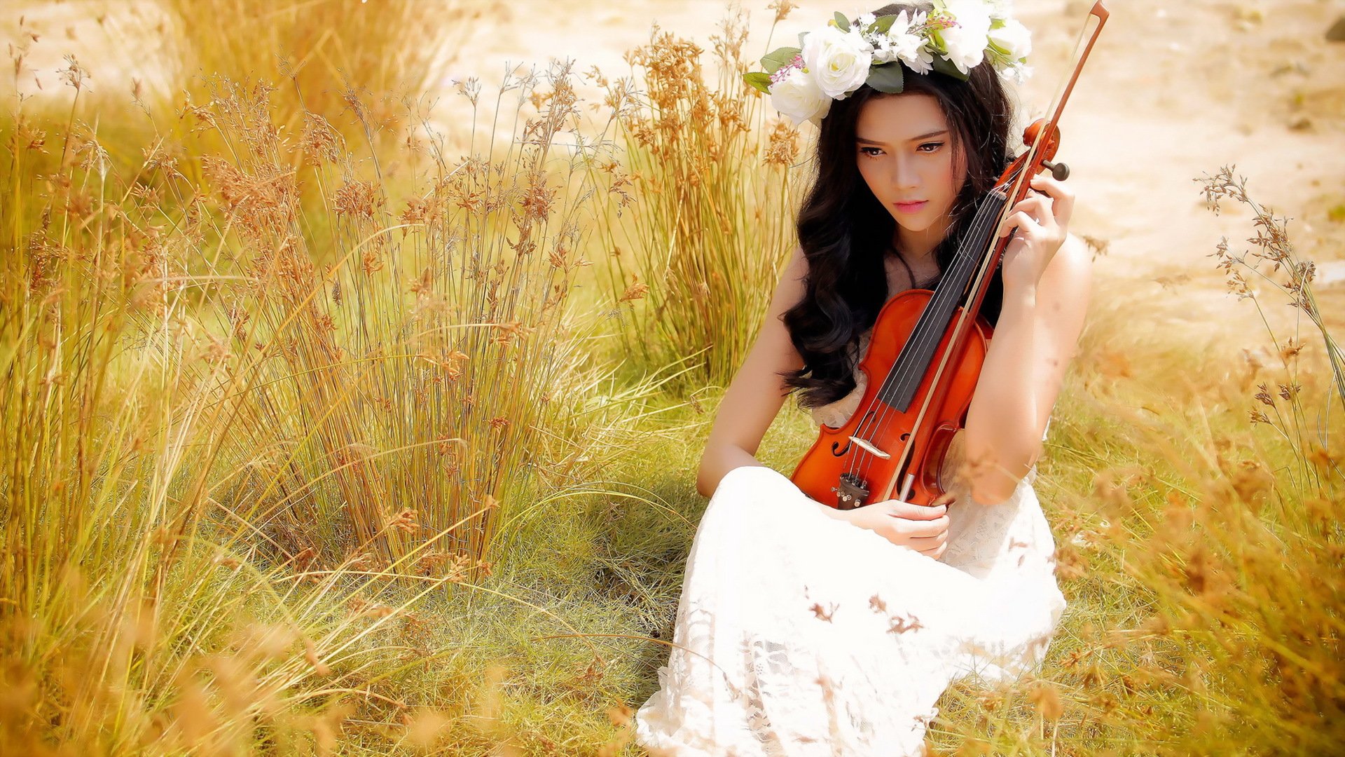 ragazza asiatica violino musica estate