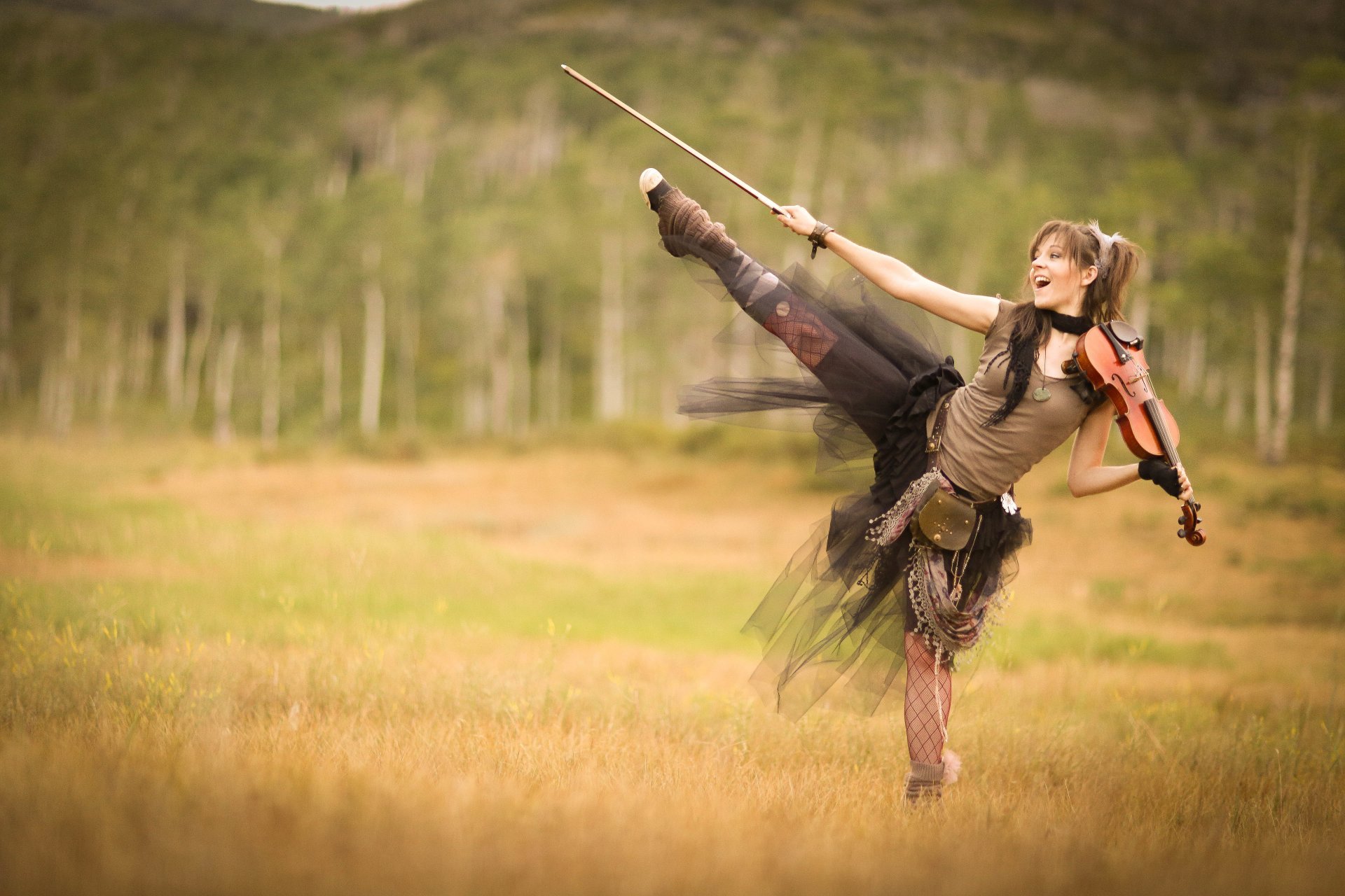 lindsey stirling violín bosque campo