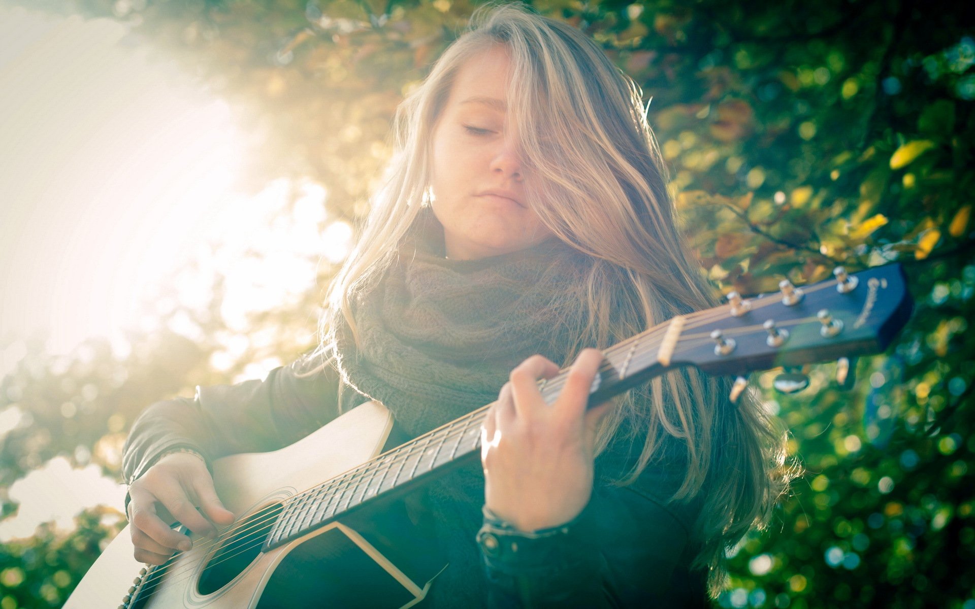 fille guitare musique