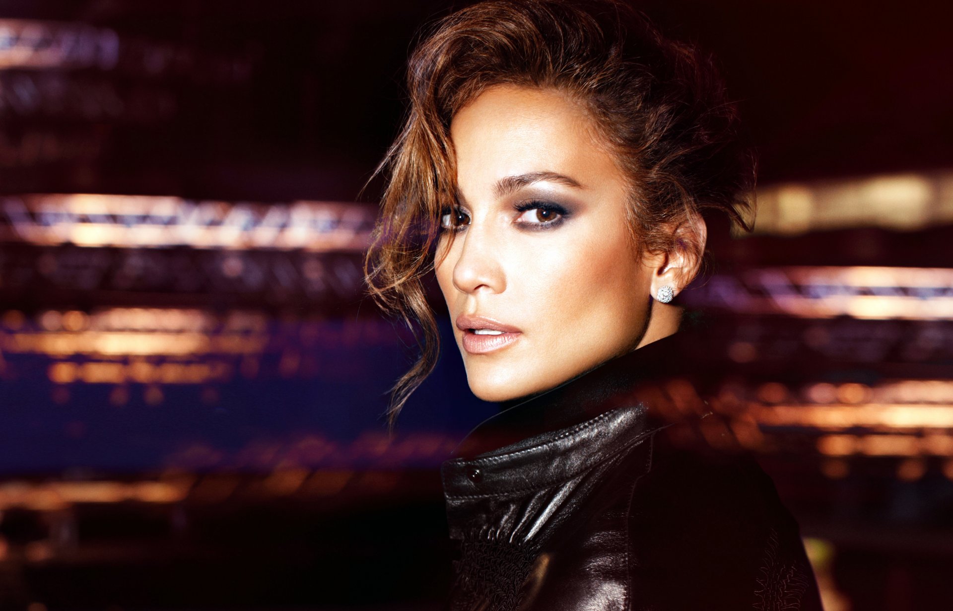 jennifer lopez j lo jennifer lopez cantante attrice sguardo viso giacca