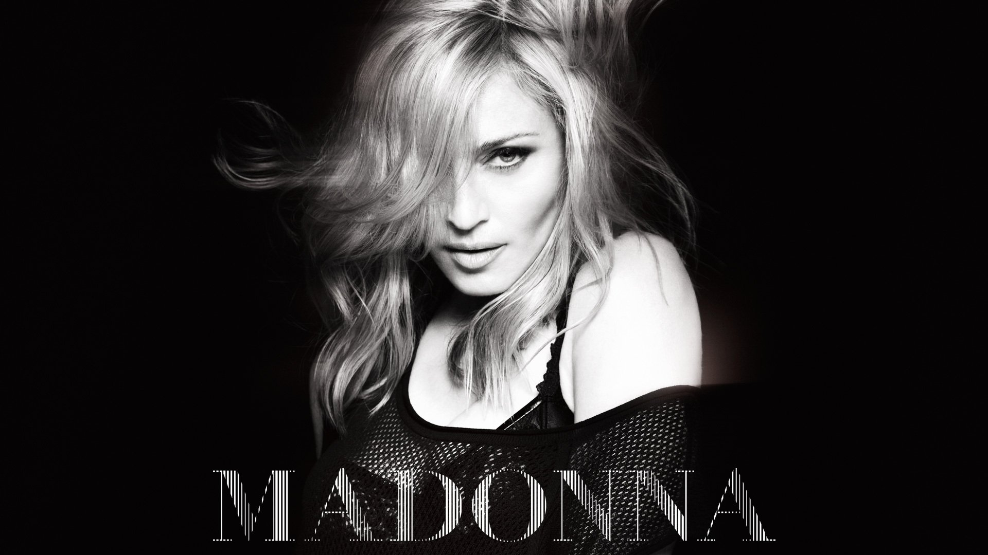 madonna chanteuse look mdna