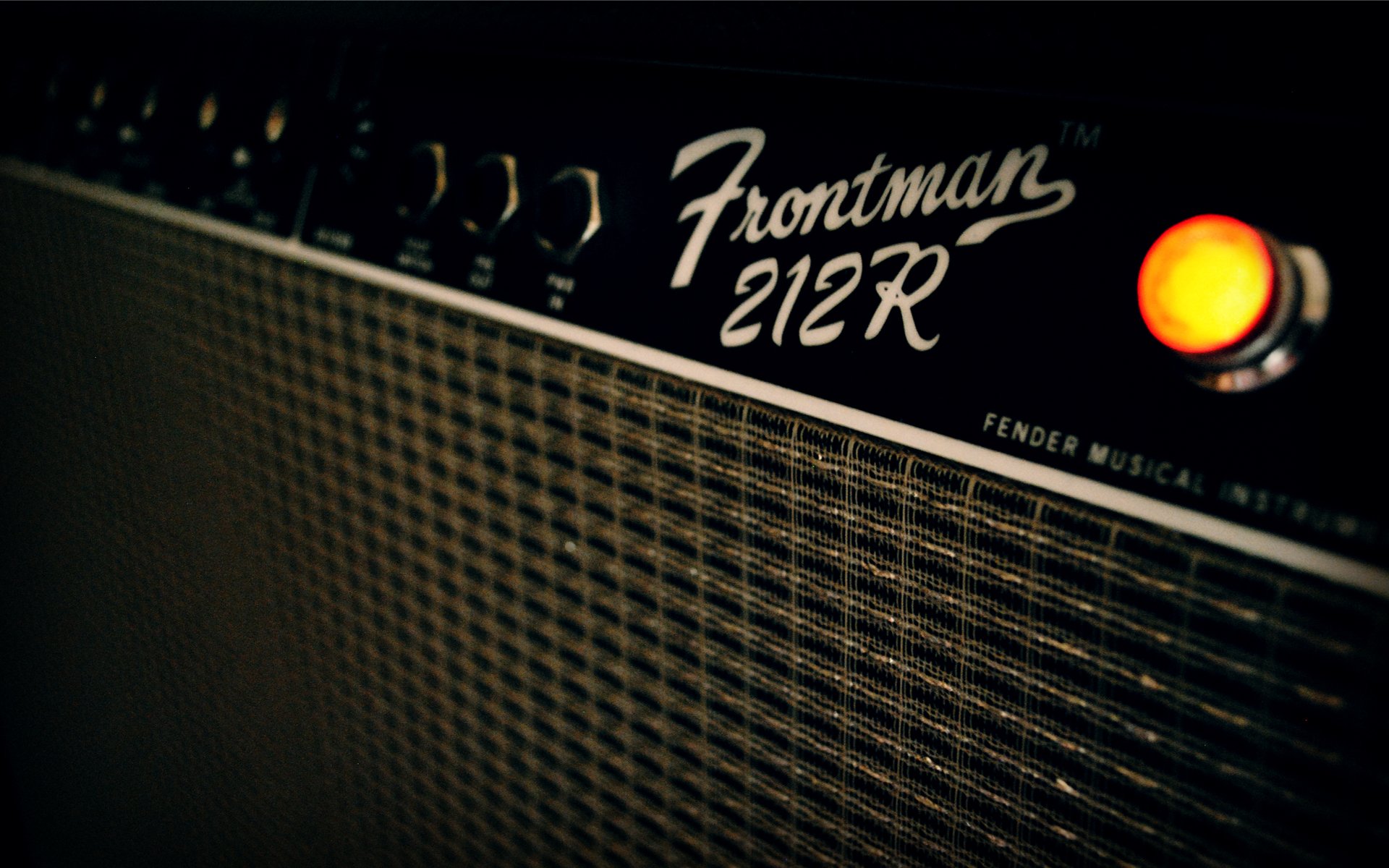 frontman 212r music amplifier buttons 1920x1200