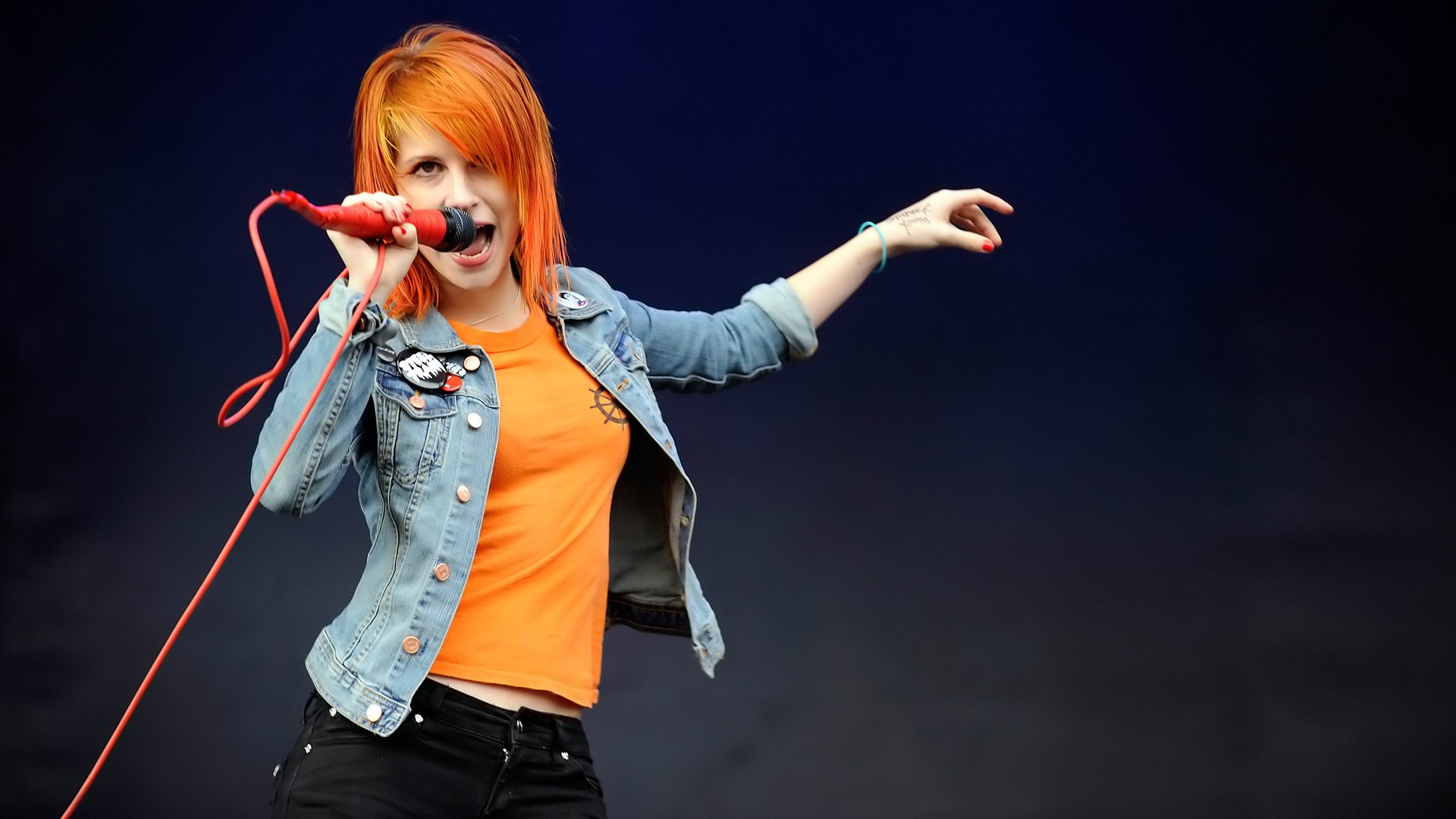 haley williams paramore śpiewa