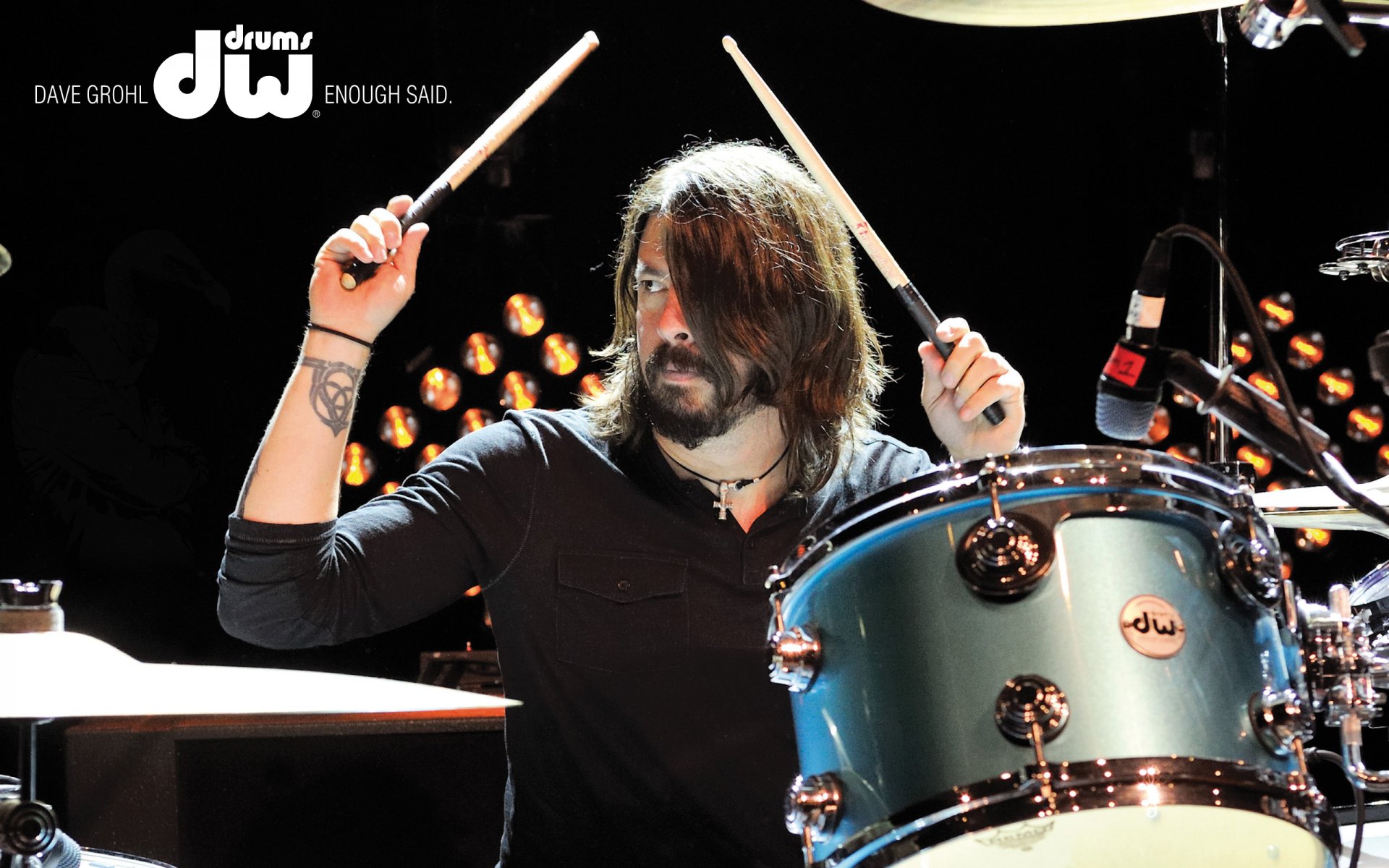 dave grohl dw batteria batterista foo fighter