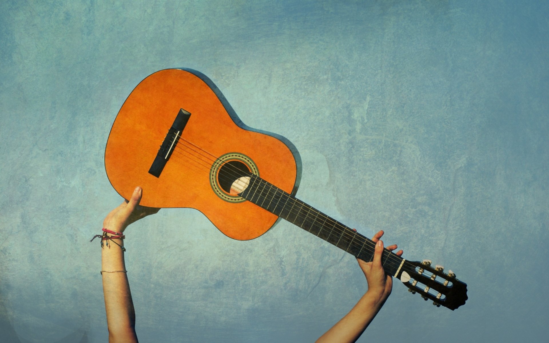 musique guitare mains humeur bleu fond