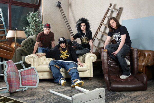 Музыкальная группы в стиле поп-рок Tokio Hotel