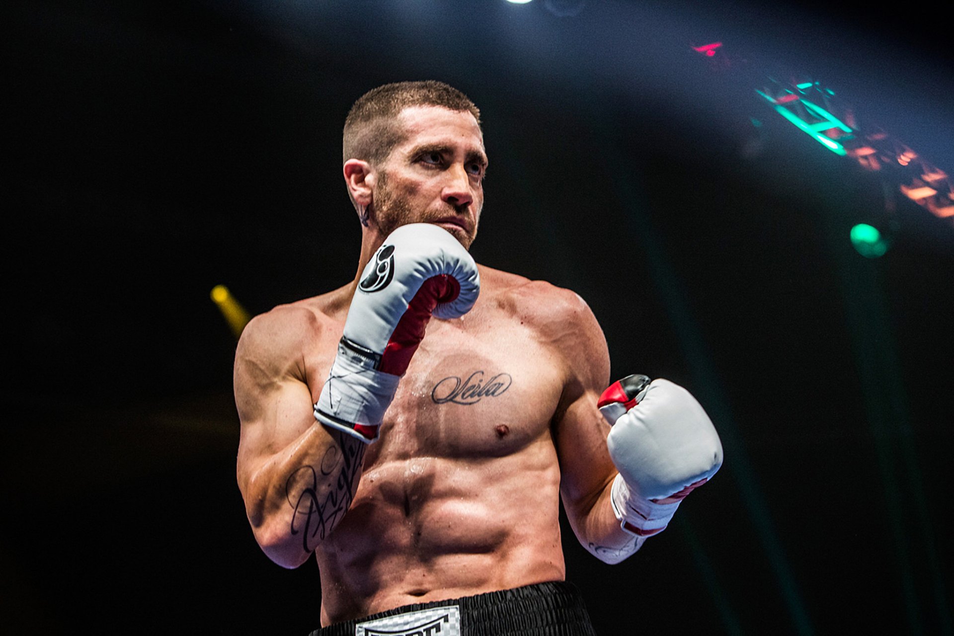 leworęczny film 2015 dramat sport akcja thriller jake gyllenhaal ring pot stojak