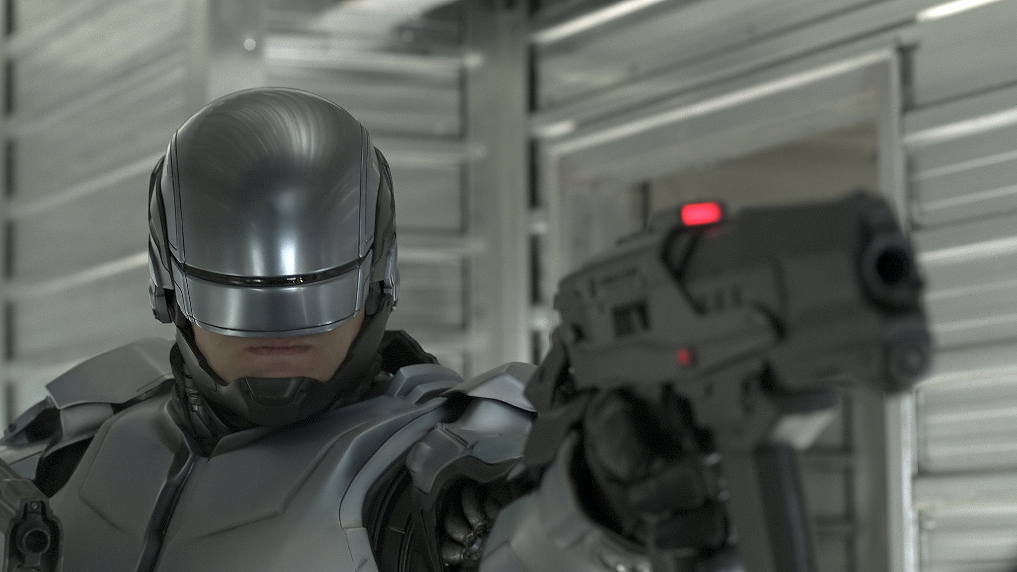 robocop kinnaman azione fantascienza casco