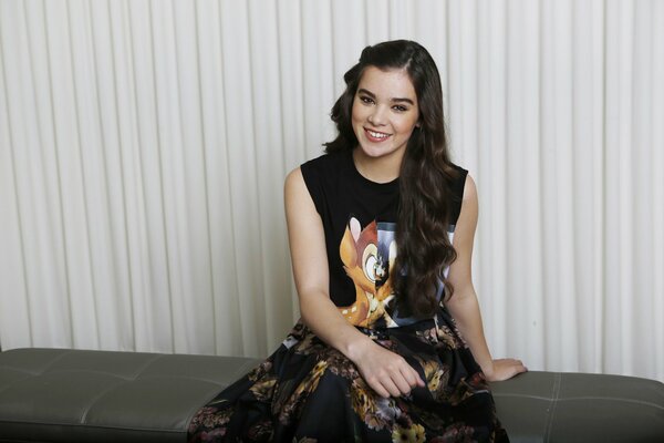 Photo shoot with hailee steinfeld for the movie