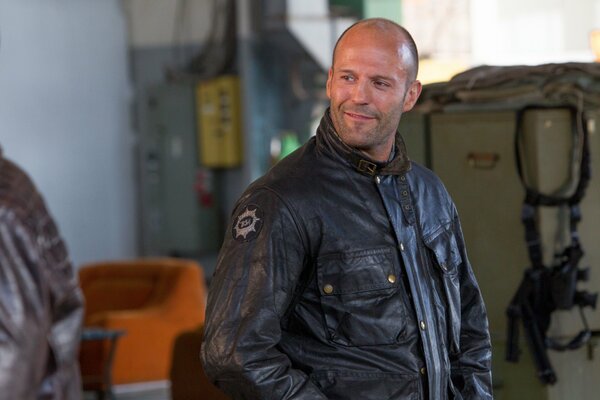 Expendables 3 avec l acteur Jason Statemi