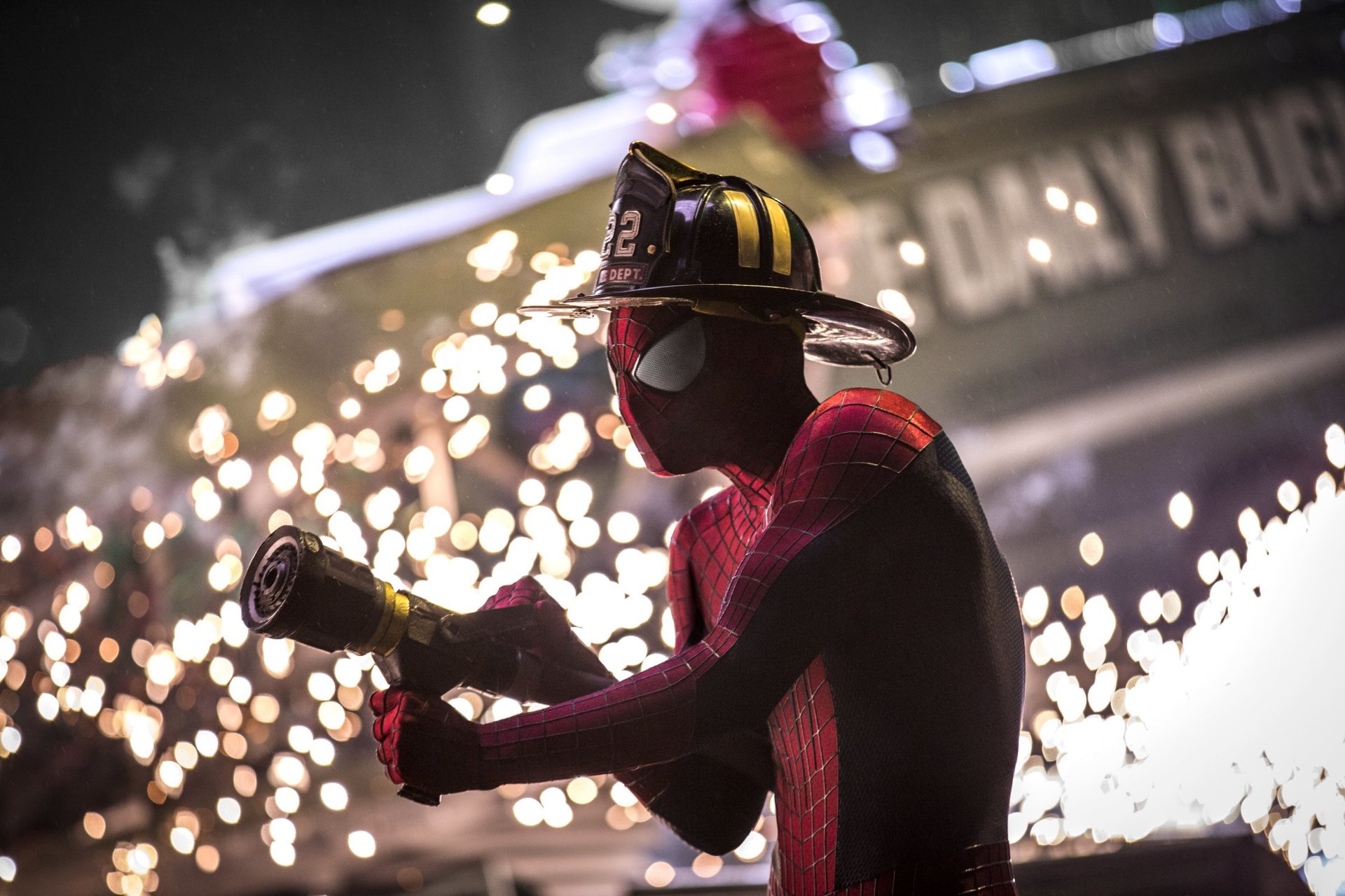 amazing spider-man 2 il nuovo spider-man 2 andrew garfield peter parker spider-man casco sfondo