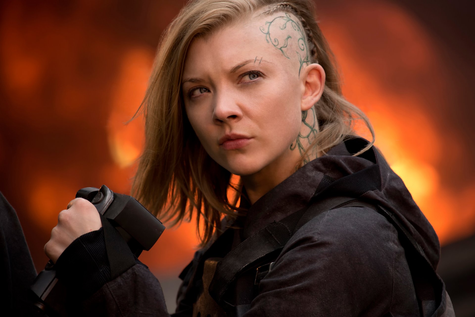 the hunger games: mockingjay the hunger games: mockingjay parte 1 dormer cressida