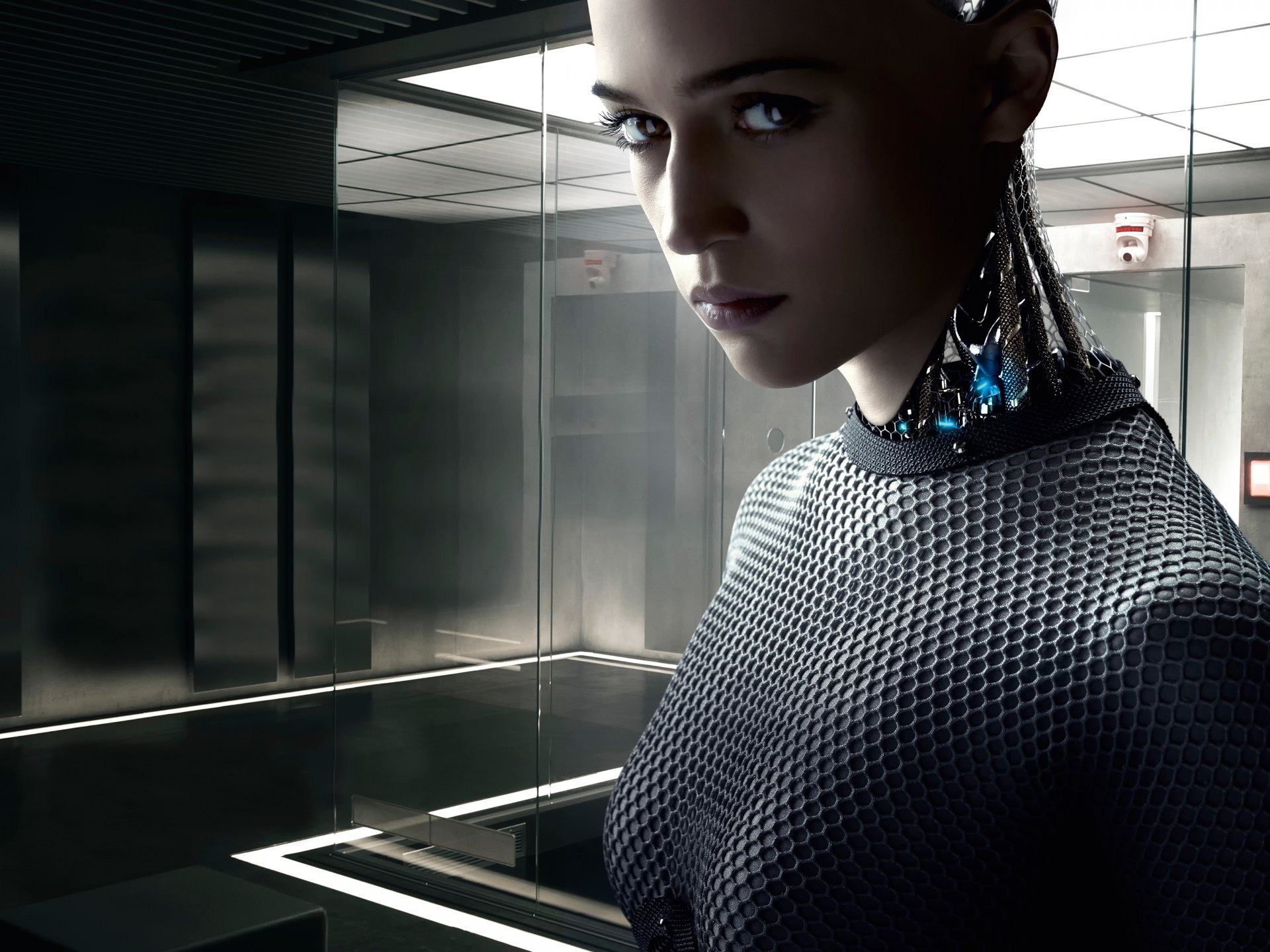 ex machina z maszyny 2015 vikander ava sci-fi thriller dramat